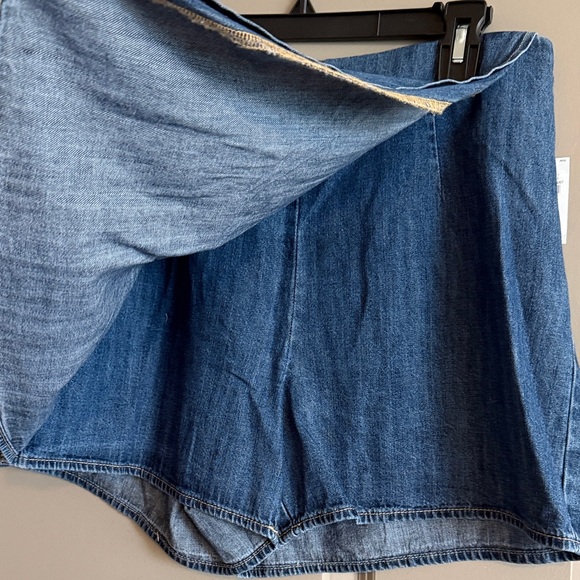 Old Navy Denim Blue Skort - Picture 2 of 5